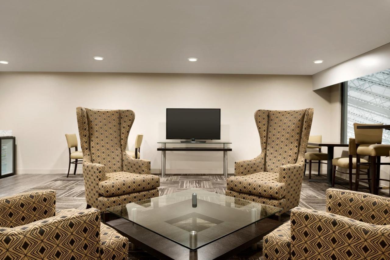 Holiday Inn - Bloomington - Normal By Ihg Dış mekan fotoğraf
